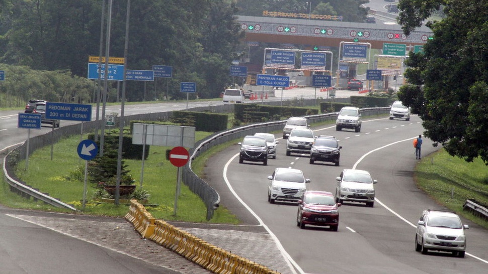 Jokowi: Saya Minta Menteri Turunkan Tarif Tol Angkutan Logistik