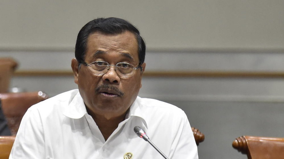 Jaksa Agung Bantah Keterlibatan di Kasus PLTU Riau-1 Lewat TP4