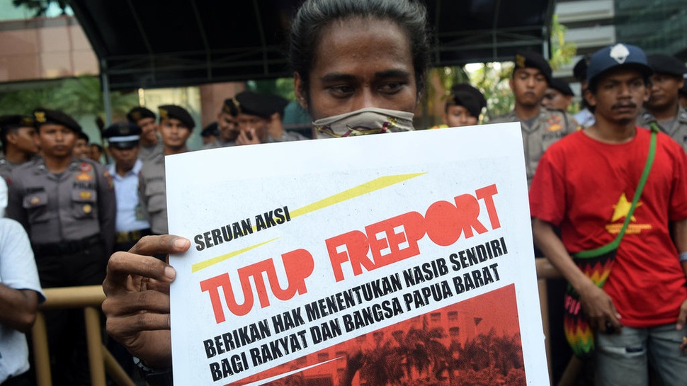 Demo di Kantor Freeport Juga Serukan Penentuan Nasib West Papua 
