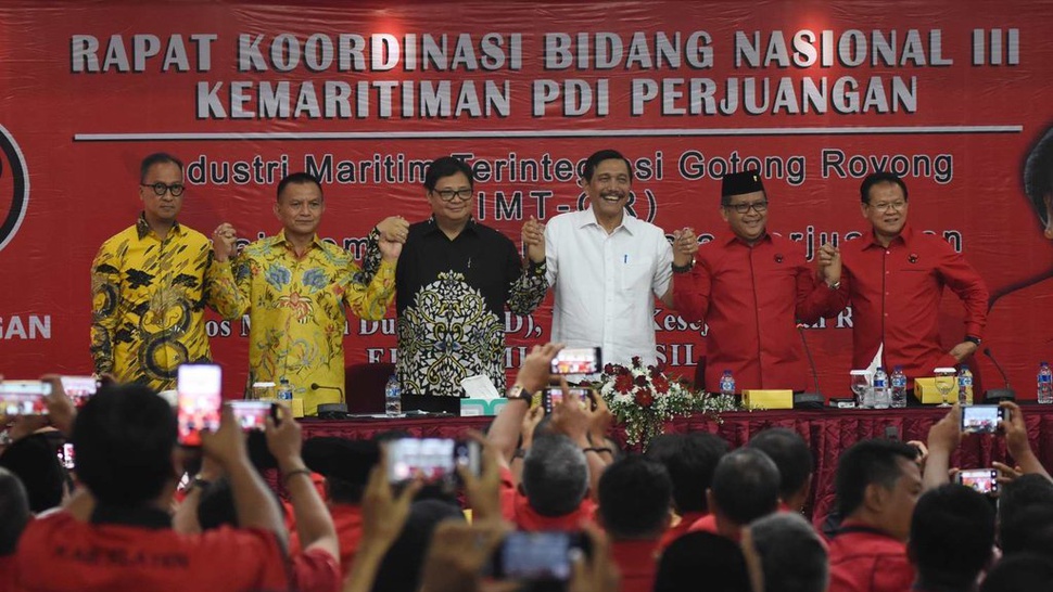 Sekjen PDIP Nilai Pertemuan Luhut dan Prabowo Berdampak Positif