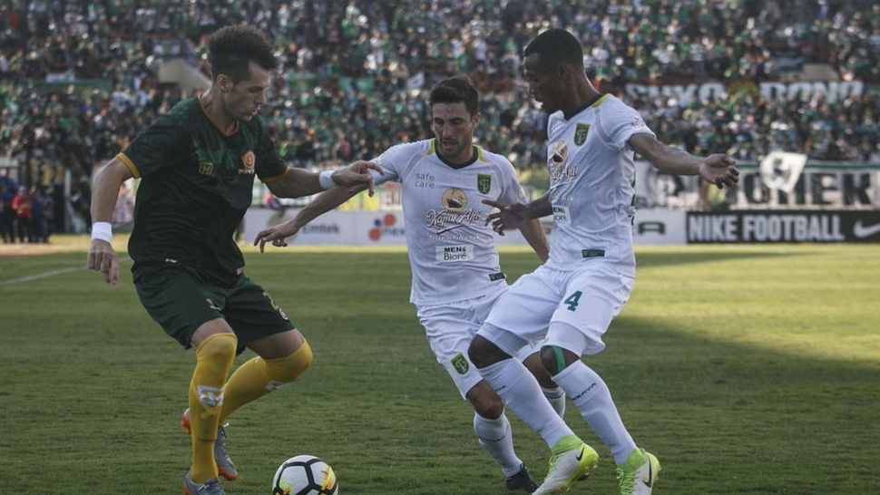 Ruben Sanadi Resmi Gabung Bhayangkara FC dari Persebaya