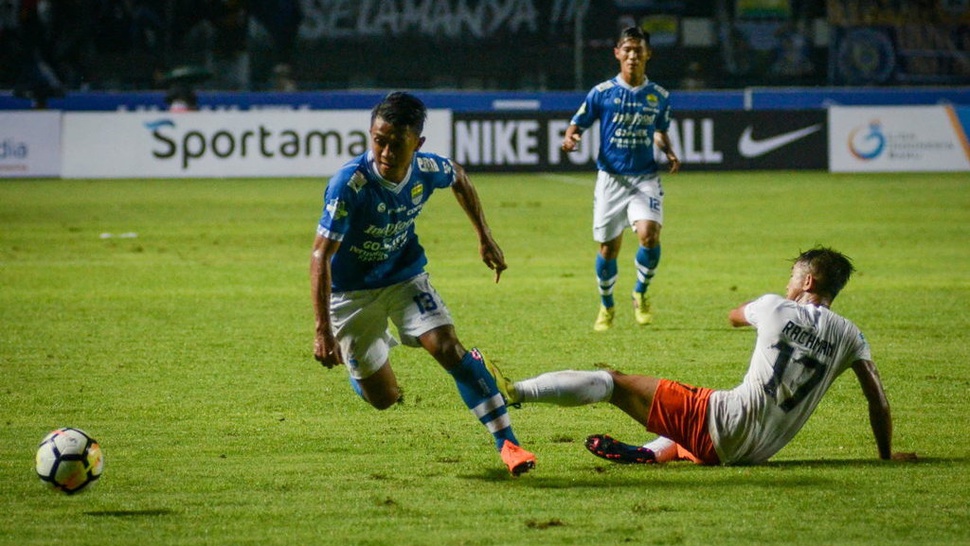 Hasil Borneo FC vs Persib di GoJek Liga 1 Skor Babak Pertama 0-0