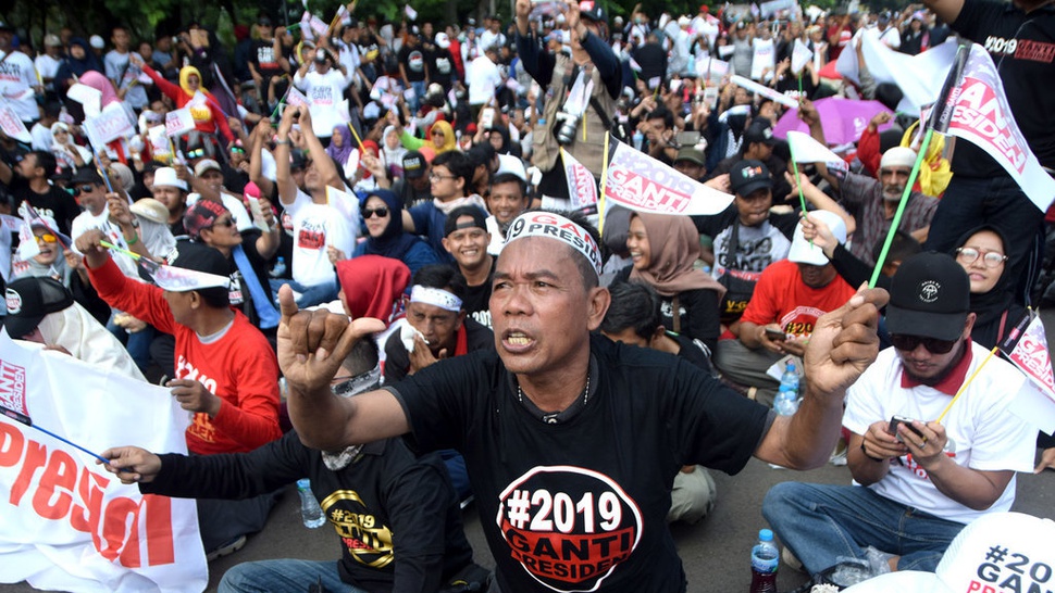 Pendukung Prabowo-Sandiaga Terbelah Dalam Dua Tagar
