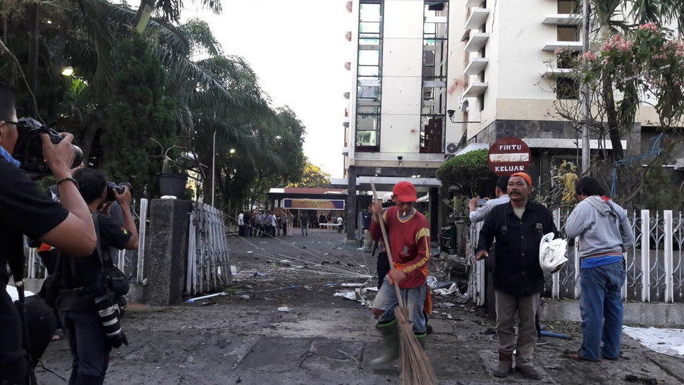 Kapolri: Penangkapan Pimpinan JAD Diduga Jadi Motif Bom Surabaya