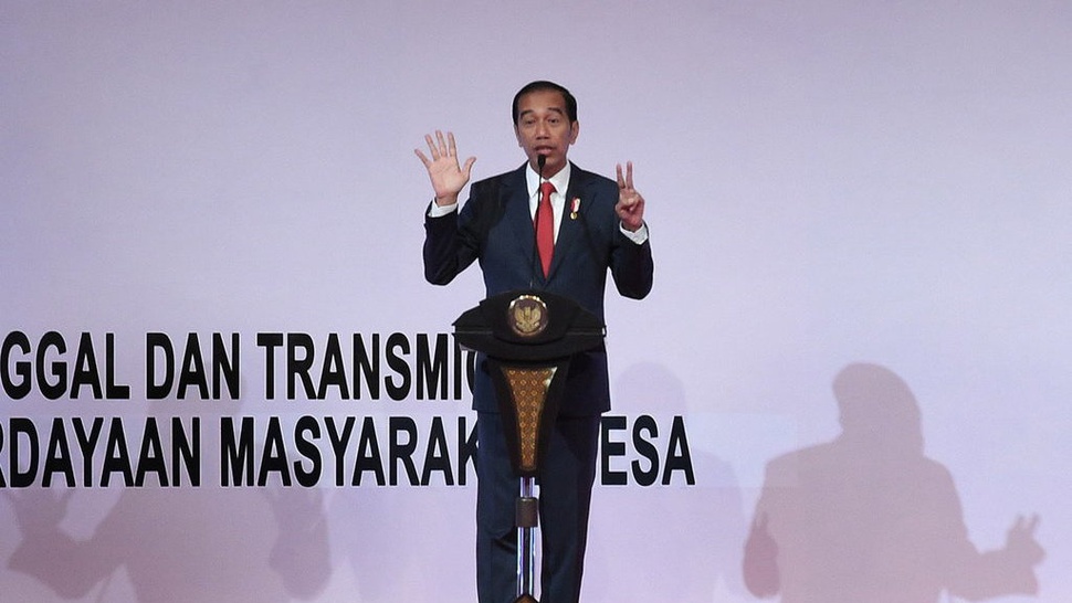 Klaim Jokowi Soal Dana Desa & Data Pengangguran yang Malah Naik