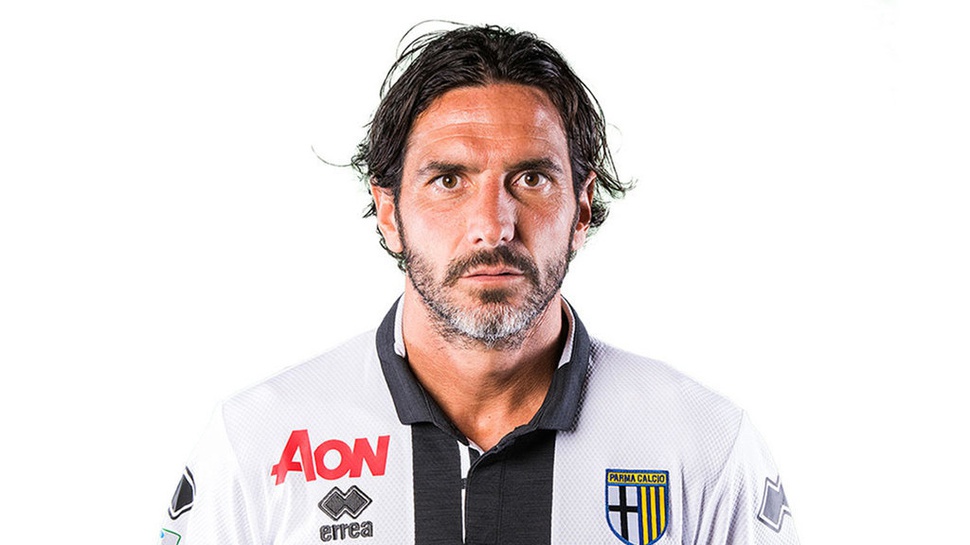 Alessandro Lucarelli: Serenada untuk Sepakbola dan Parma