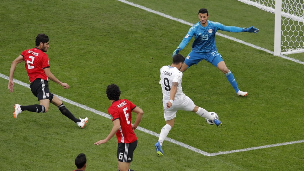 Uruguay Bekuk Mesir 1-0 Tapi Suarez Mati Kutu