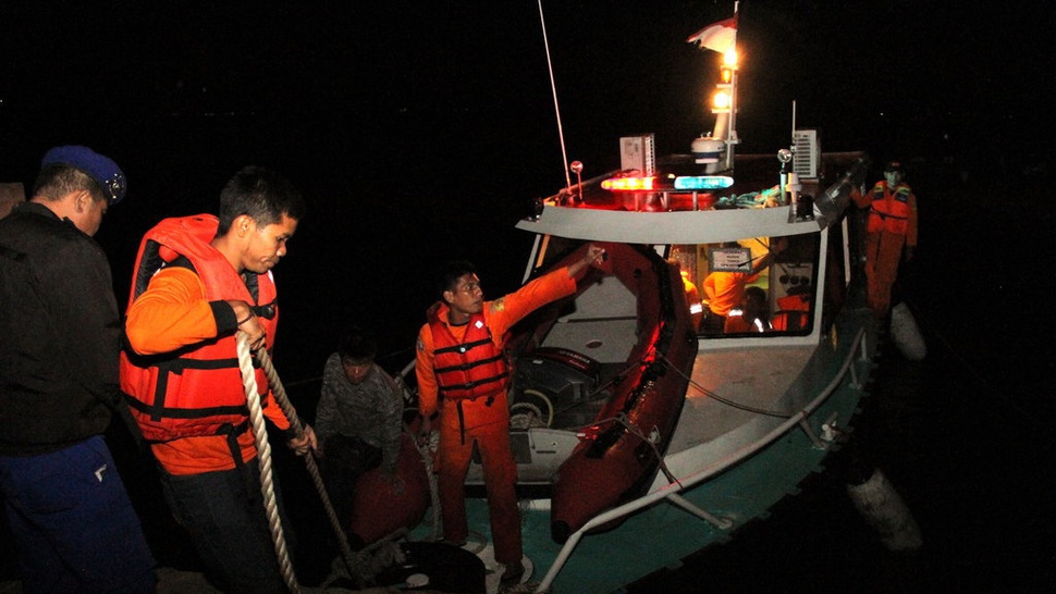 7 Kapal Dikerahkan untuk Cari Korban KM Sinar Bangun di Danau Toba