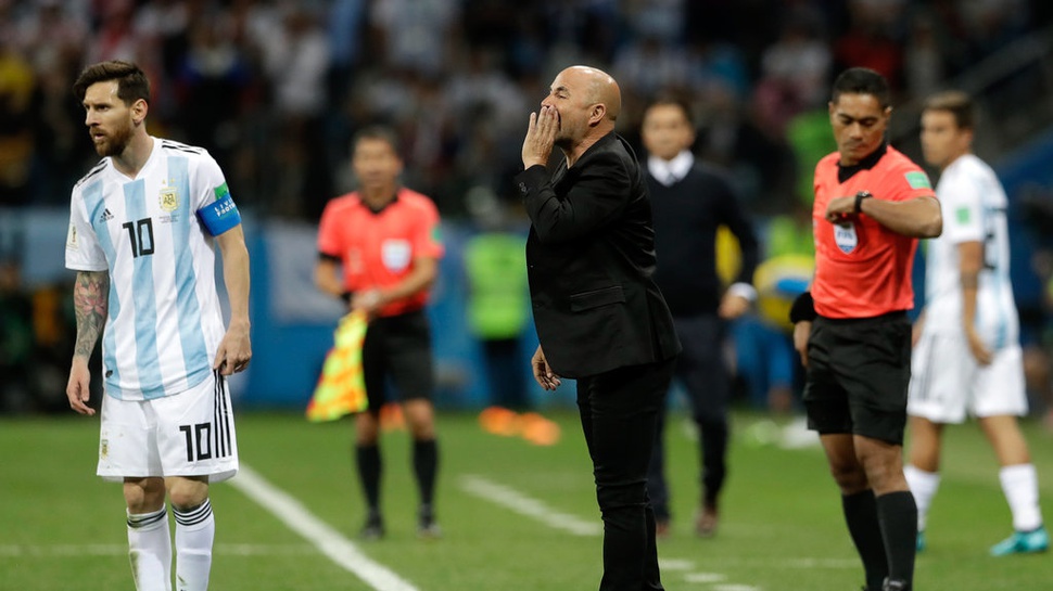Jelang Argentina vs Perancis: Sampaoli Bantah Didikte Lionel Messi