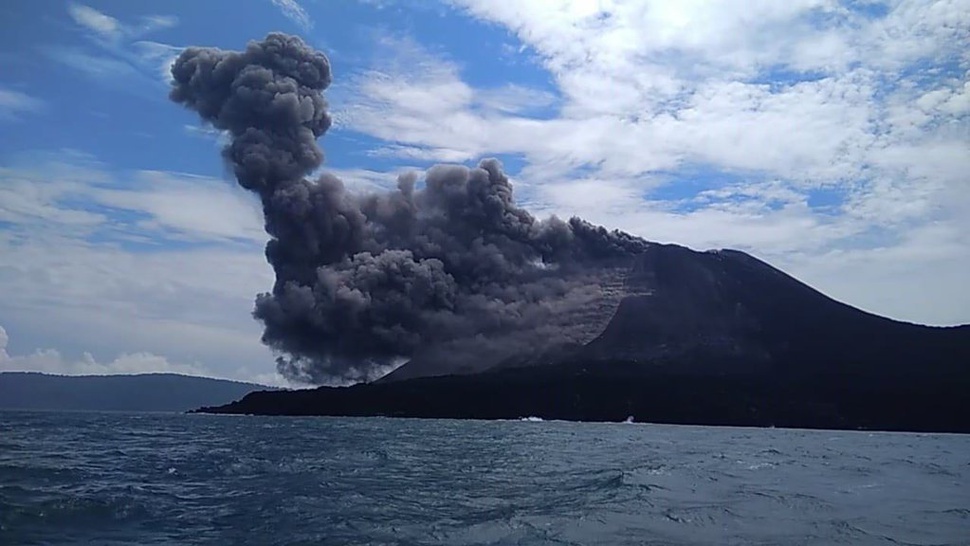 Gunung Anak Krakatau Terkini: Aktivitas Vulkanik Masih Tinggi