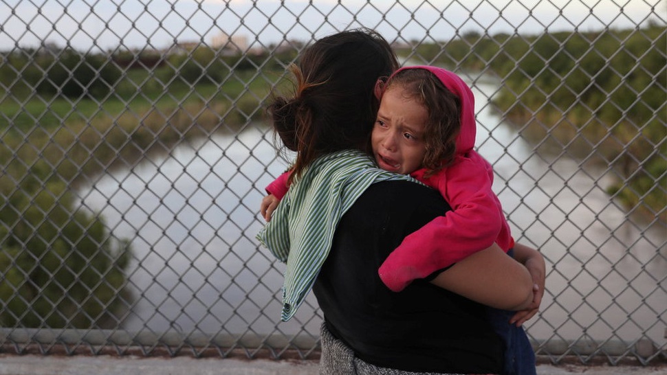 Bukan Pertama Kalinya AS Memisahkan Anak Imigran dari Orangtuanya