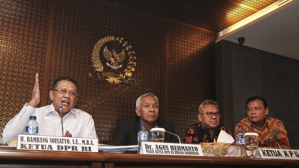 Bawaslu Sebut Loloskan Caleg Eks Koruptor Berdasarkan UUD Pasal 28J