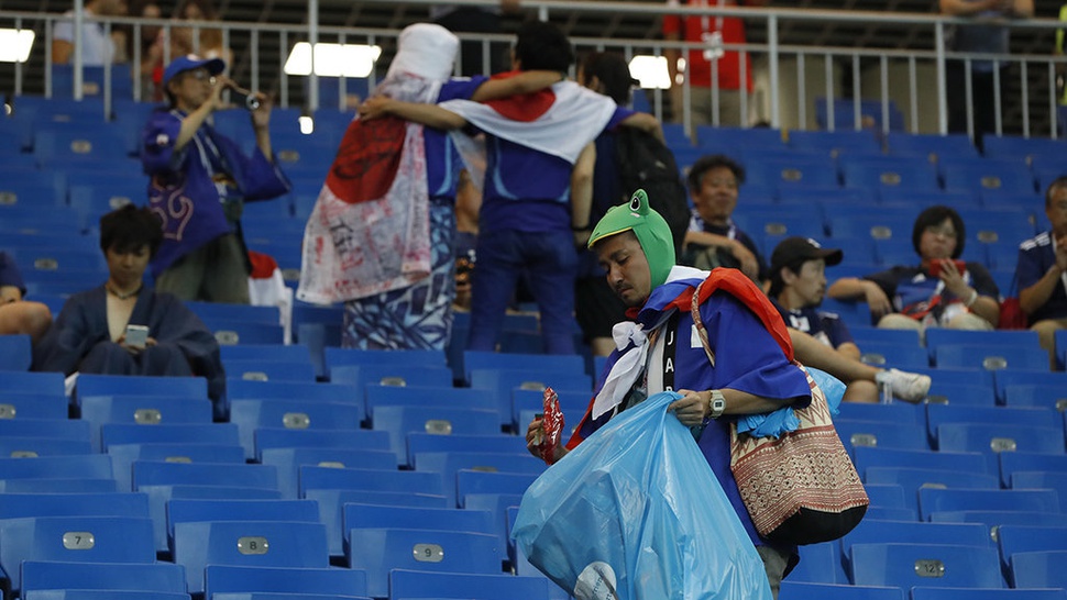 Budaya Bersih-bersih Suporter Tim Nasional Jepang