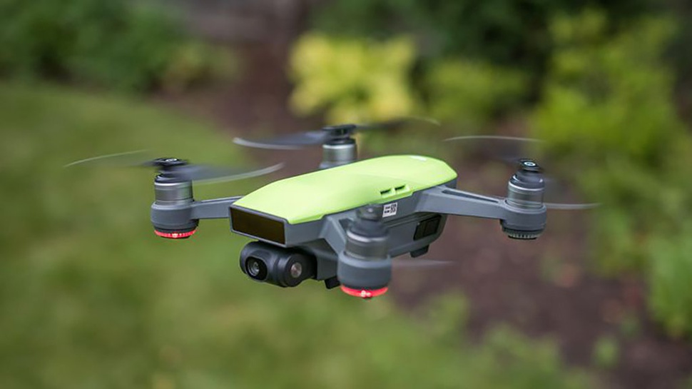 Drone di antara Geliat Bisnis dan Pembatasan Terbang