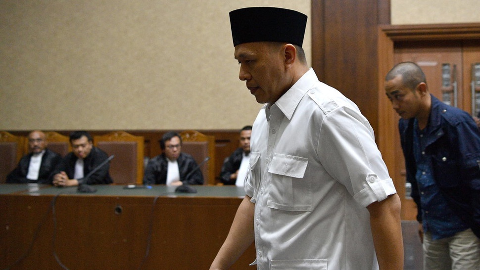 Suap Bupati Lampung Tengah, Ketua Nasdem Terbanggi Besar Diperiksa
