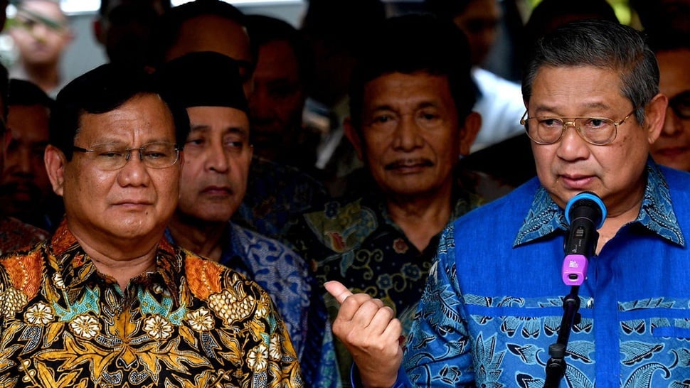 SBY Sebut Kampanye 3 Bulan Terakhir Didominasi Gimik, Bukan Program
