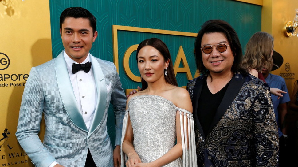 Film Crazy Rich Asians: Romansa Basi yang Tertolong oleh Komedi 