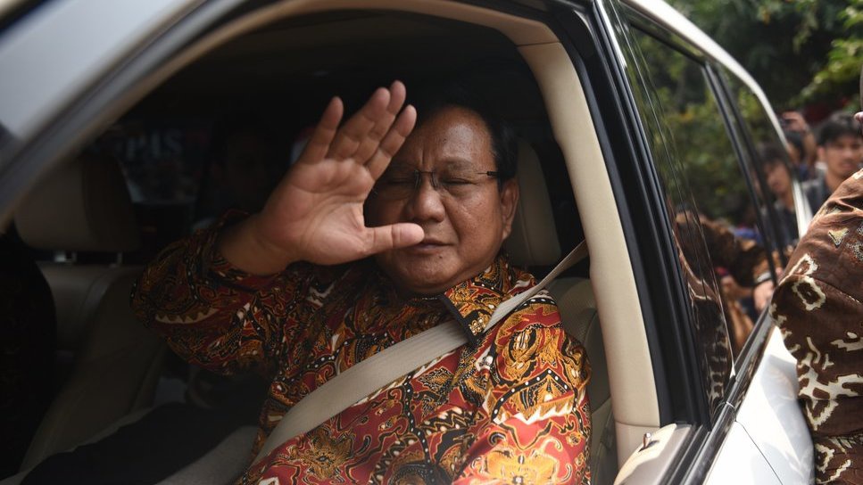 Bertemu 40 Menit, Prabowo Keluar dari Rumah SBY dengan Wajah Datar