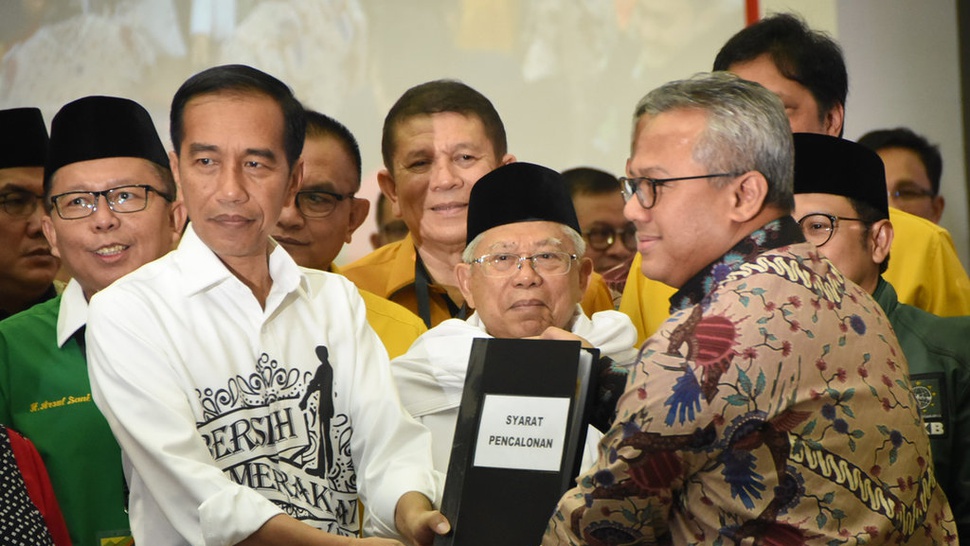 Pasangan Jokowi - Ma'ruf Amin Mendaftar ke KPU