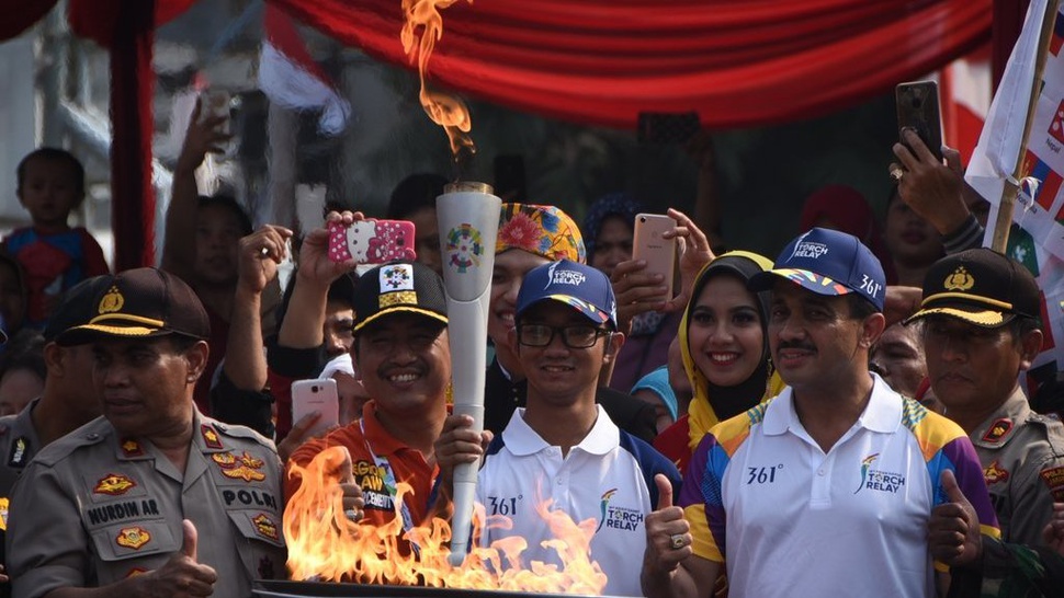 Pawai Obor Asian Games Hari Pertama Berlangsung Lancar di Jakarta