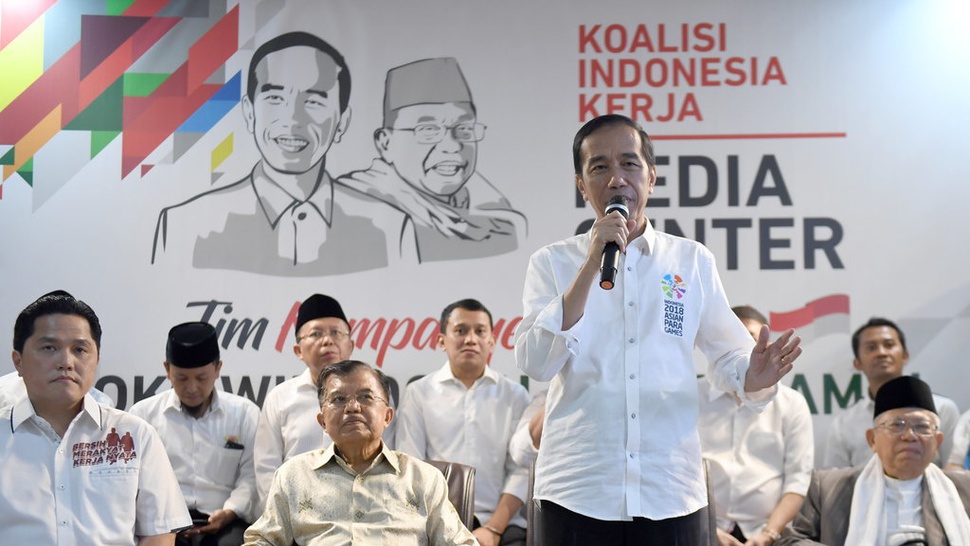 Jokowi Salah Hormat dan Bagaimana Memperlakukan Indonesia Raya 