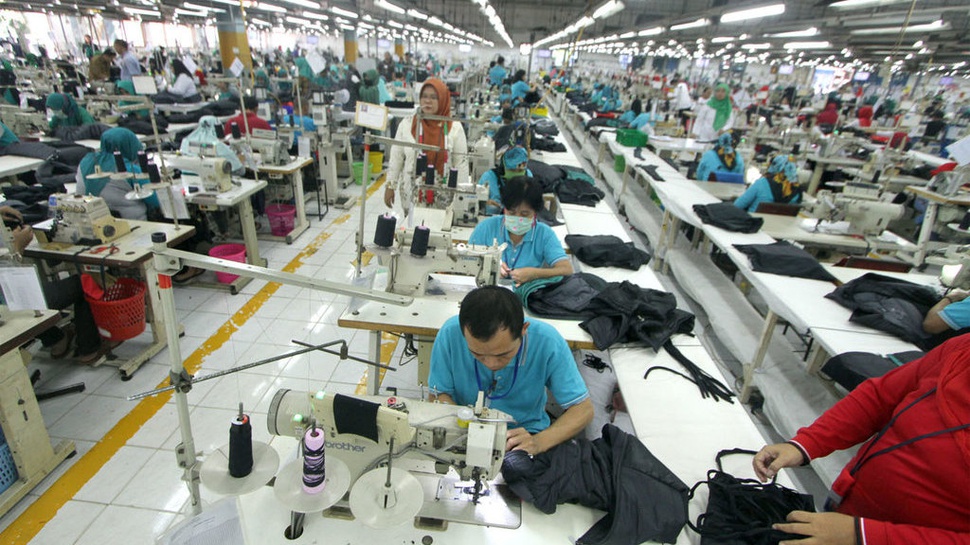 Sri Mulyani Terbitkan Tiga Aturan buat Bendung Impor Produk Tekstil