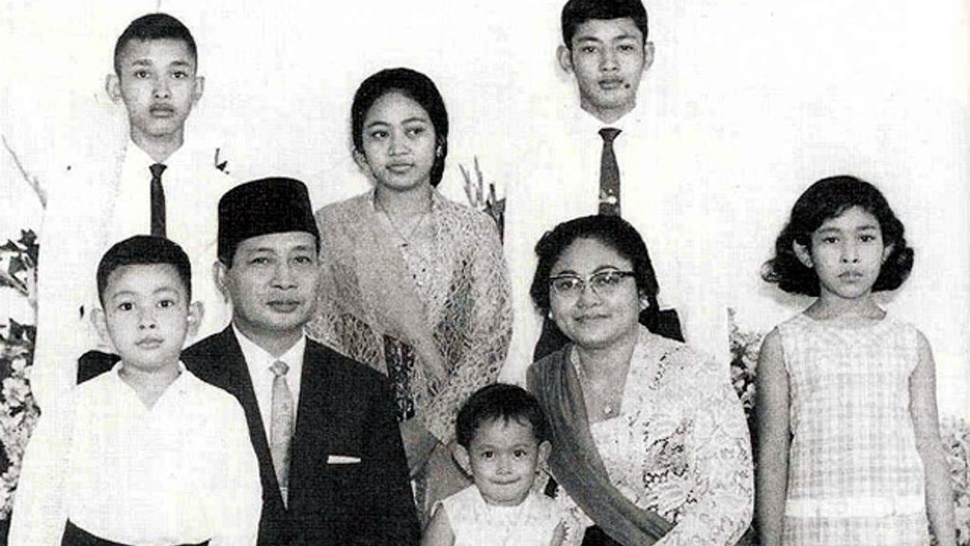 Pasang Surut Karier Soeharto dan Kelahiran Anak-Anaknya