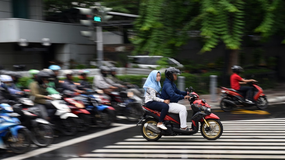PKS Janji Menghapus Bea & Pajak Sepeda Motor, Negara Bisa Tekor