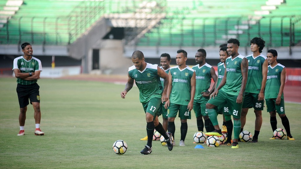 Jelang Arema FC vs Persebaya: Otavio Dutra dan OK Jhon Absen