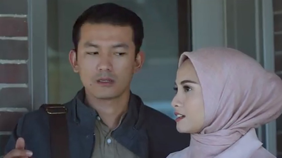 Sinopsis Film Hanum & Rangga: Faith & The City yang Tayang Trans TV