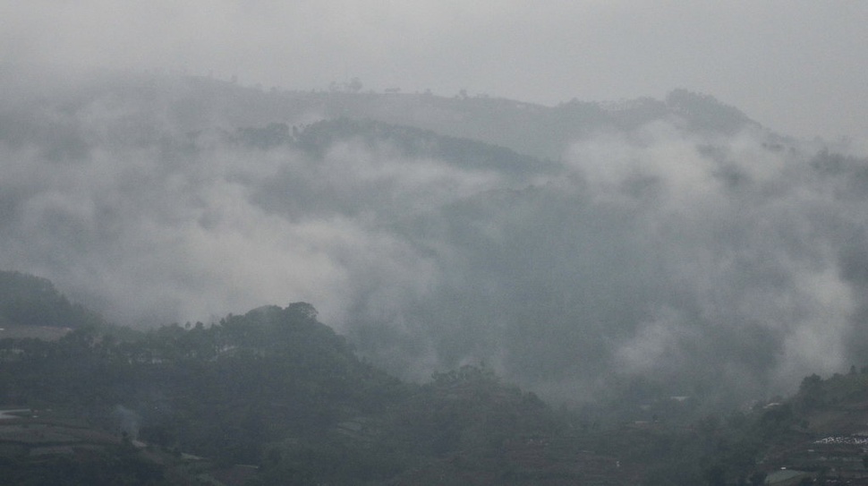 BMKG: Prakiraan Cuaca Jabodetabek Hari Ini Waspadai Hujan & Angin