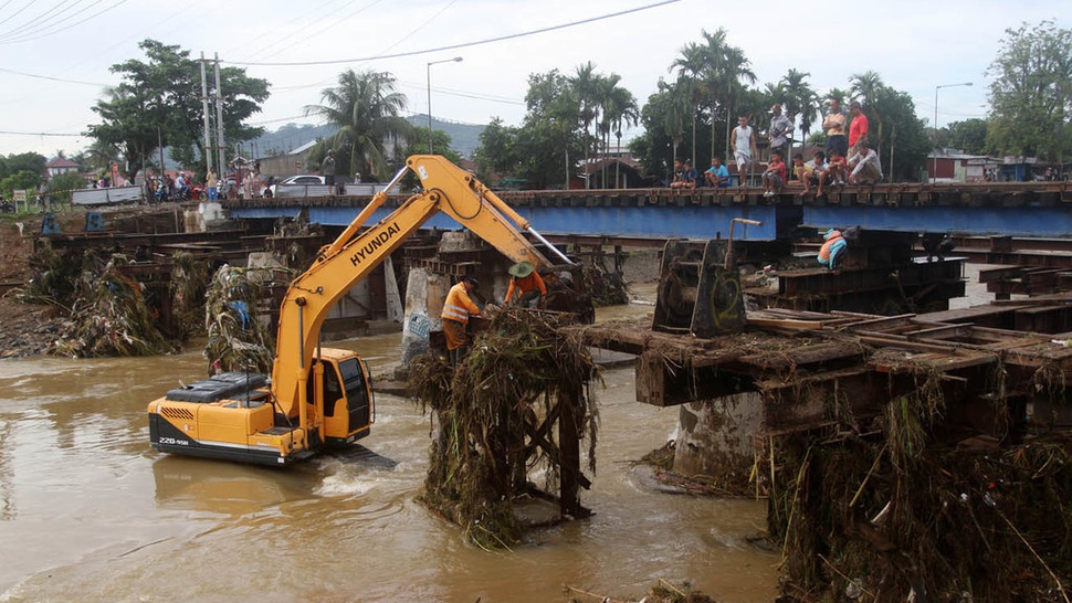 Banjir dan Longsor Melanda Sumatera Barat, BNPB: 2 Orang Tewas