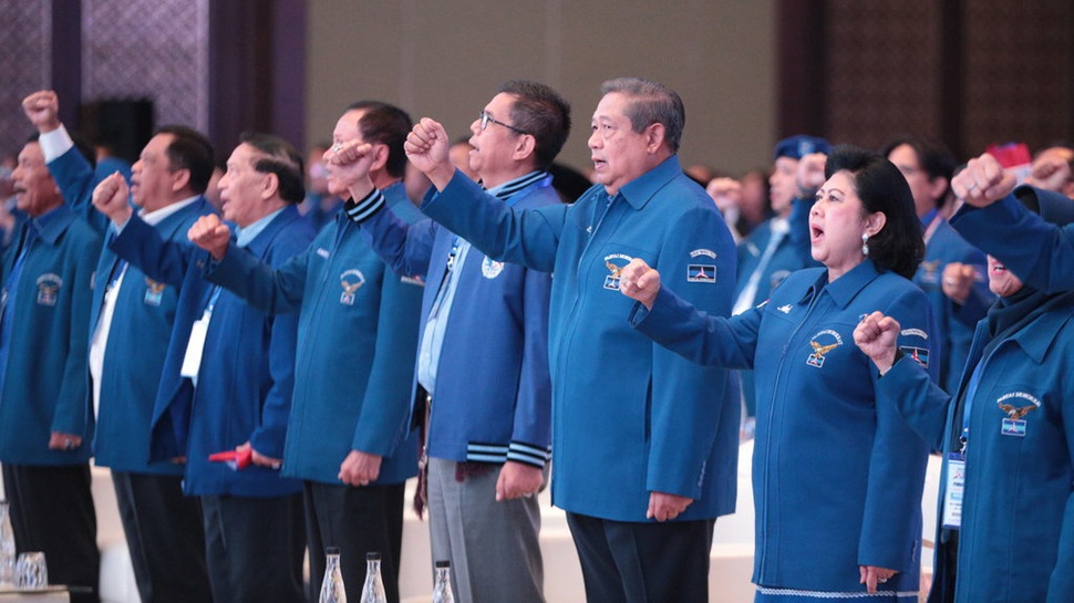 SBY Didesak Turun & Persilakan AHY Maju Jadi Ketum Partai Demokrat