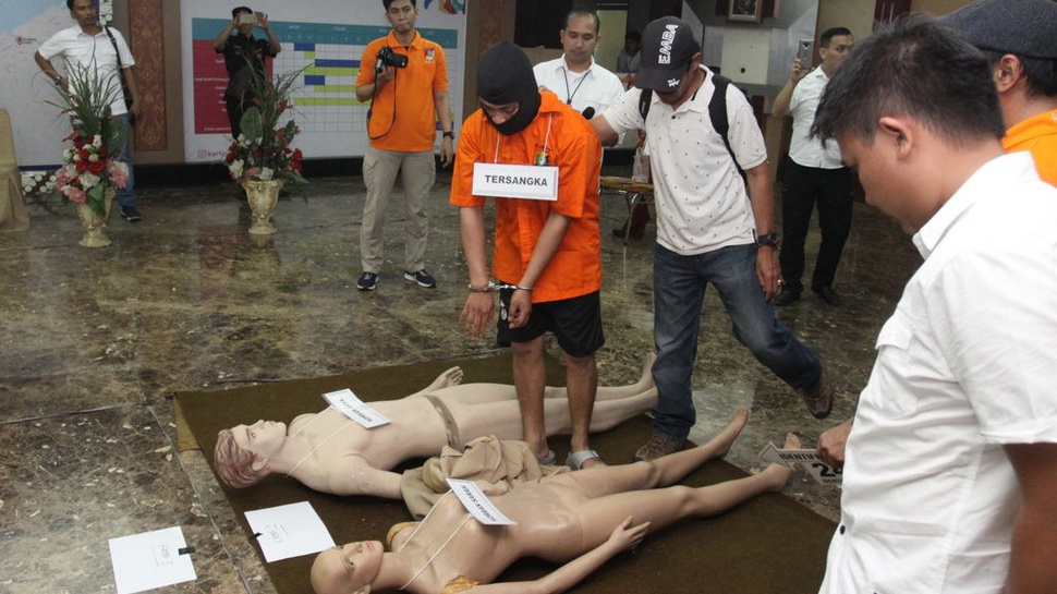 Rekonstruksi Pembunuhan di Bekasi, Pelaku Peragakan 37 Adegan