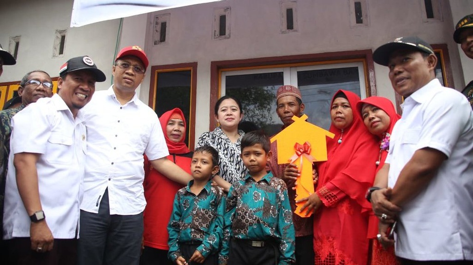Menko PMK Pastikan Pembangunan Rumah Korban Gempa Lombok Lancar