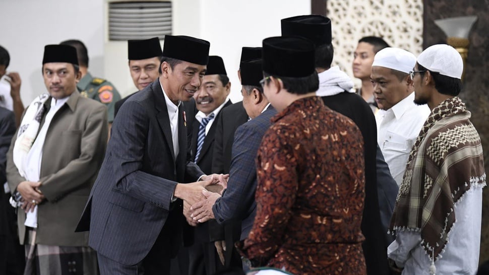 Dukungan La Nyalla untuk Jokowi dan Kenapa Isu PKI Terus Berembus?