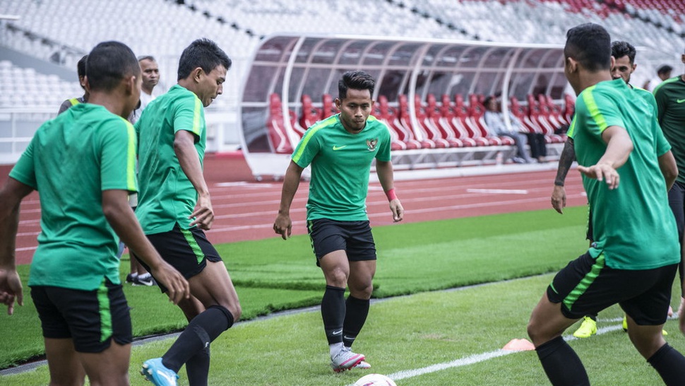 Simon McMenemy Pantau Pemain dengan Menyaksikan Piala Indonesia