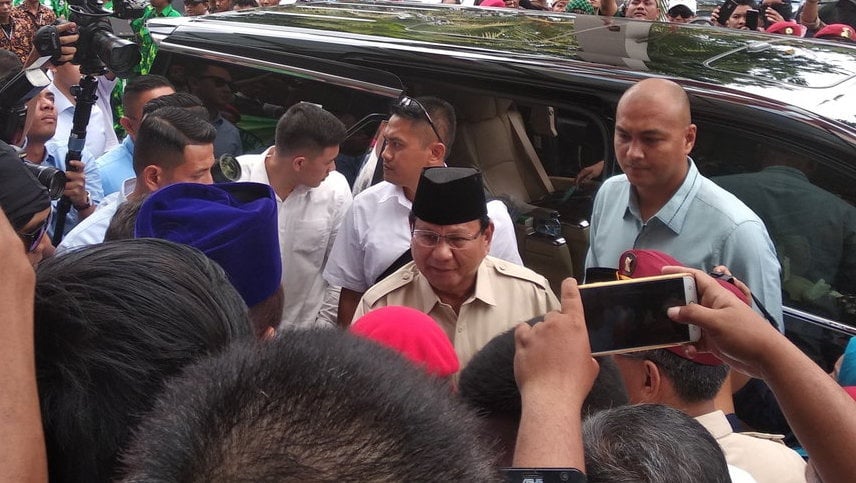Kelakar Prabowo Soal Wajah Rakyat Yogya & Data Kemiskinan di Sana