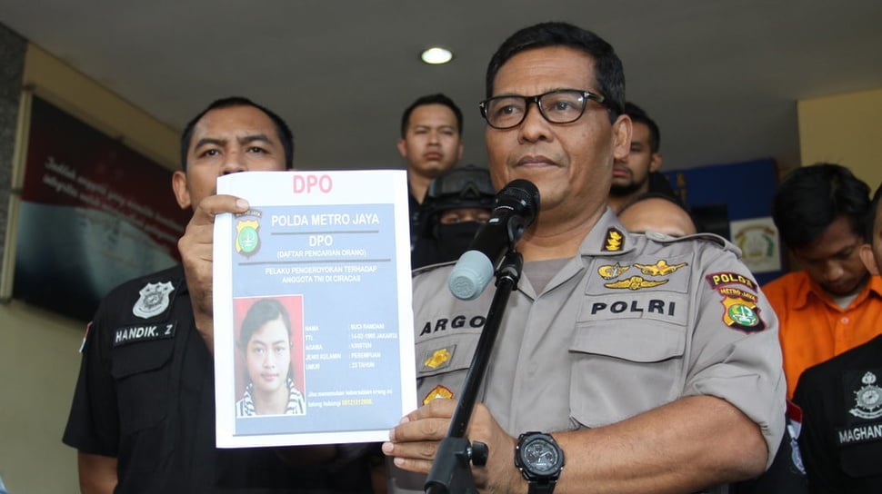 Kasus Pemukulan TNI: Polisi Tangkap Dua DPO Pasangan Suami Istri