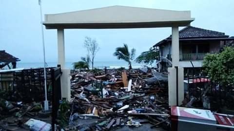 JK: Proses Evakuasi Korban Tsunami Selat Sunda Lewat Jalur Darat