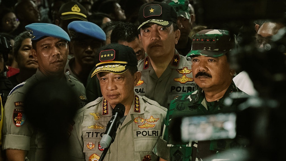 Kapolri dan Panglima TNI Pantau Pengamanan 3 Gereja di Malam Natal