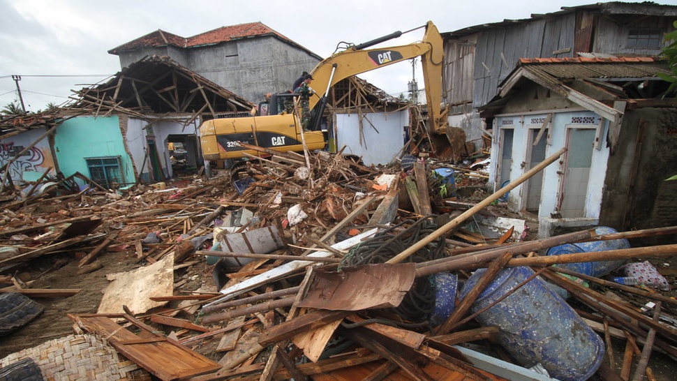 Dampak Tsunami: Bantuan Masih Minim di Kawasan Sumur, Pandeglang