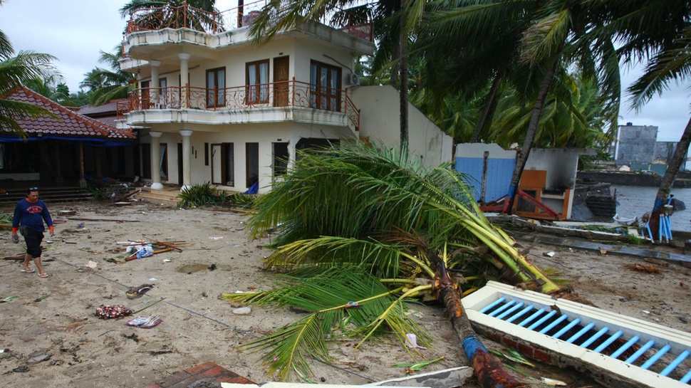 Nasib Wisata Pantai di Banten dan Lampung Setelah Tsunami Menerjang