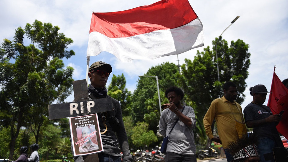 Nasib Bekas Buruh Freeport: Menginap di Istana, Diabaikan Jokowi