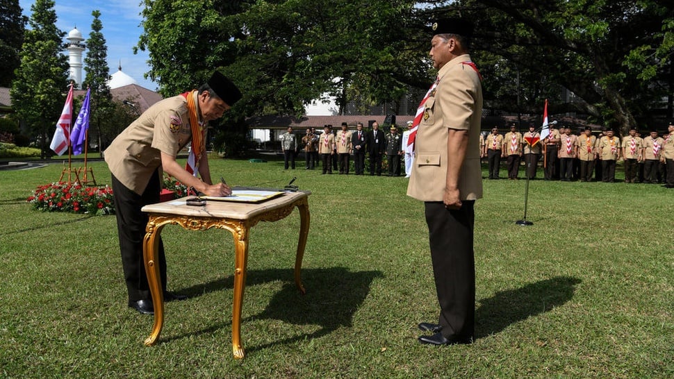 4 Amanat Pembina Upacara Pramuka Singkat & Jelas Berbagai Tema