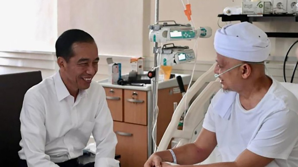 Presiden Jokowi Jenguk Arifin Ilham di RSCM Hari Ini