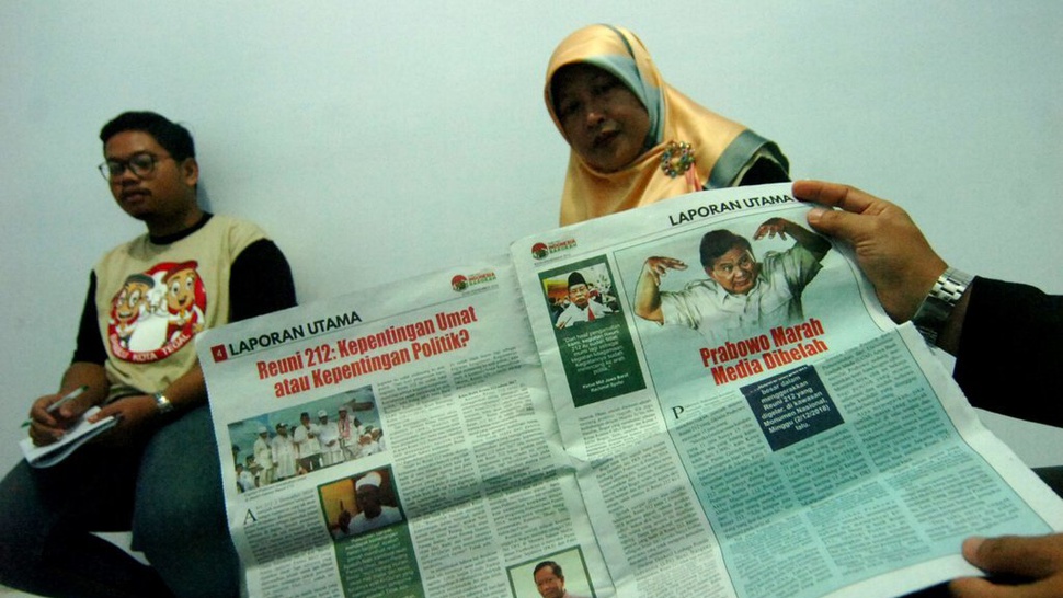 BPN Prabowo-Sandi: Tabloid Indonesia Barokah Isinya Fitnah & Hoaks