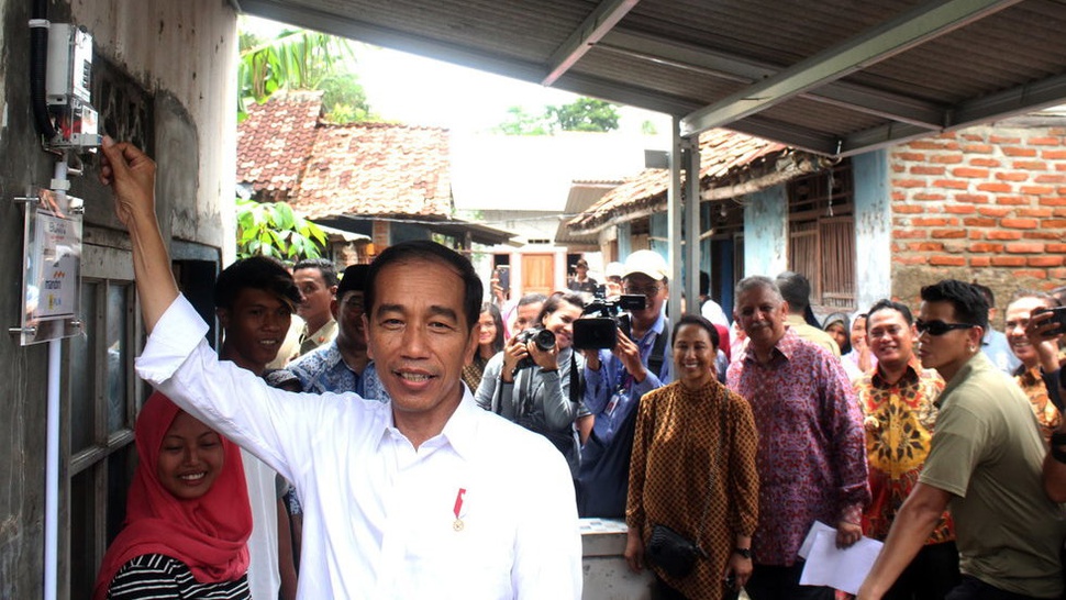 Prabowo Janji Turunkan Tarif Listrik, INDEF: Itu Memberatkan APBN