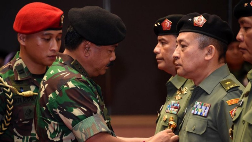 Wacana Personel TNI di Institusi Sipil: Gelombang Baru Militerisme?