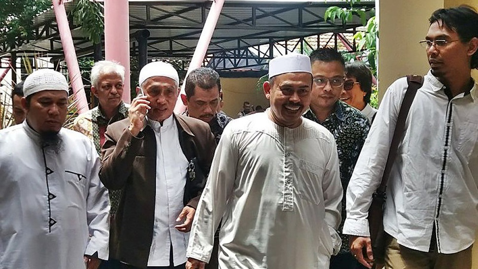TKN Tantang Kubu Prabowo Bahas Kasus Slamet Ma'arif di DPR